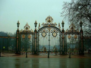 Les 117 hectares du parc de la Tête d'Or sauront séduire sportifs et amoureux de la faune et de la flore.