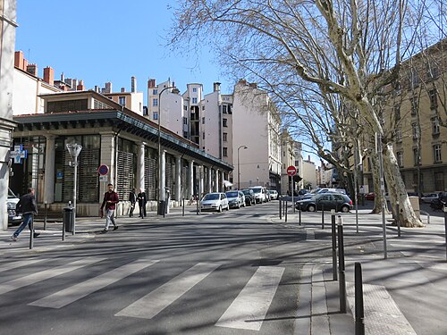 fresque des lyonnais rue de la martinière lyon
